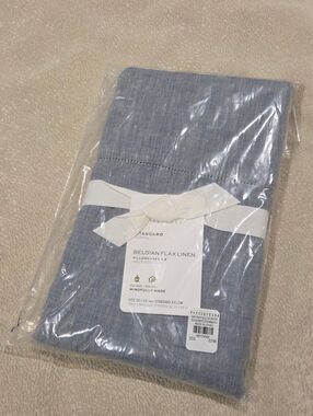 Pottery Barn Chambray Blue Belgian Flax Linen Sham Set, Standard Size NEW